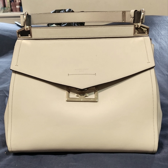 Givenchy Mystic Bag - large - Picture 1 of 8